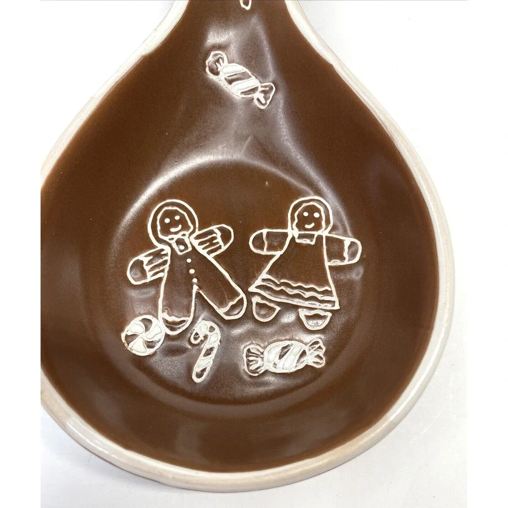 Gingerbread Man Christmas Candy Holiday Porcelain Spoon Rest Ladle 9